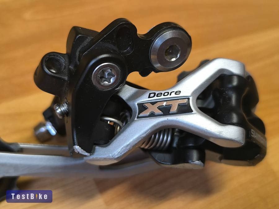 Shimano Deore XT hátsó váltó 9-es