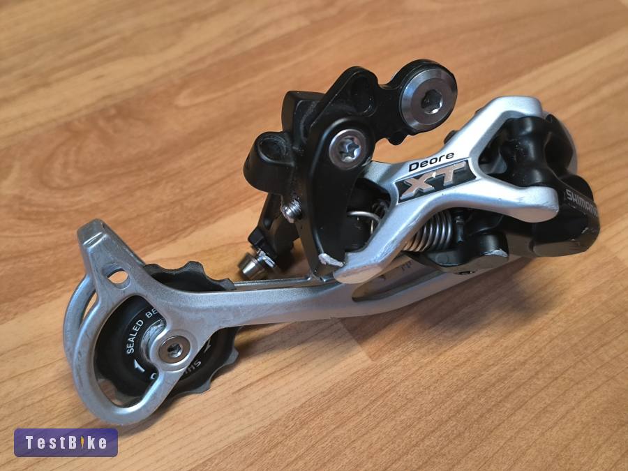 Shimano Deore XT hátsó váltó 9-es