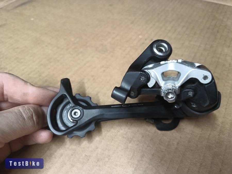 Shimano Deore XT hátsó váltó 9-es