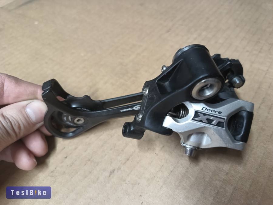 Shimano Deore XT hátsó váltó 9-es