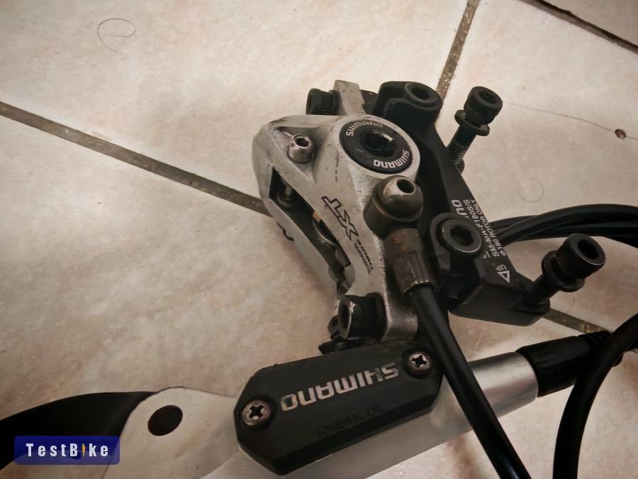 Shimano Deore XT hidraulikus tárcsafekszett 