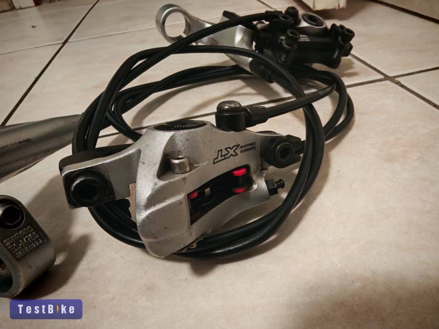Shimano Deore XT hidraulikus tárcsafekszett 