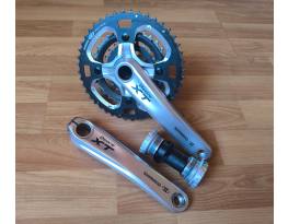 Shimano Deore XT Integrált hajtómű középcsapággyal 3x9