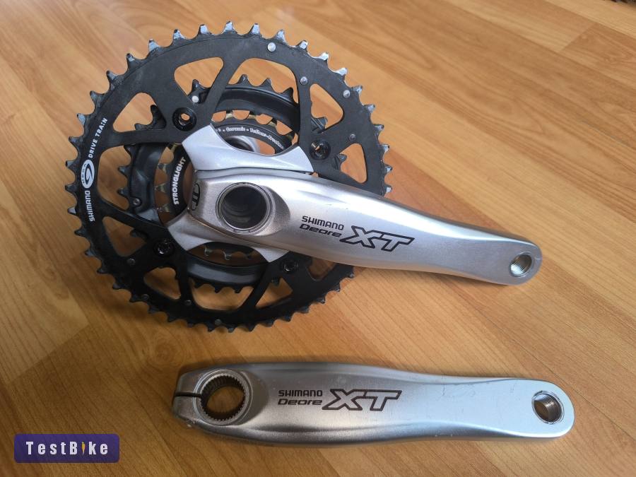 Shimano Deore XT Integrált hajtómű középcsapággyal 760/761