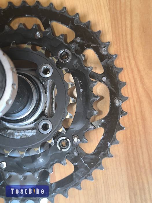 Shimano Deore XT Integrált hajtómű középcsapággyal 760/761