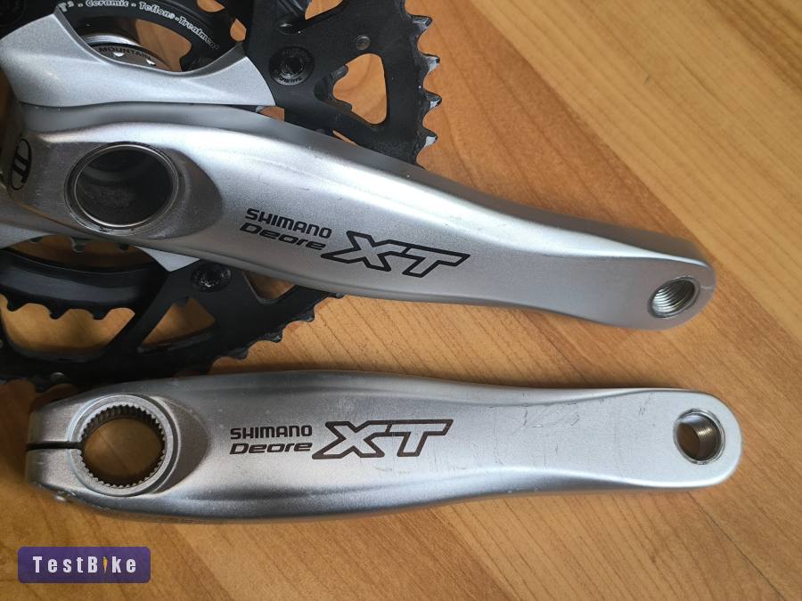 Shimano Deore XT Integrált hajtómű középcsapággyal 760/761
