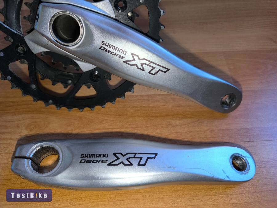Shimano Deore XT Integrált hajtómű középcsapággyal