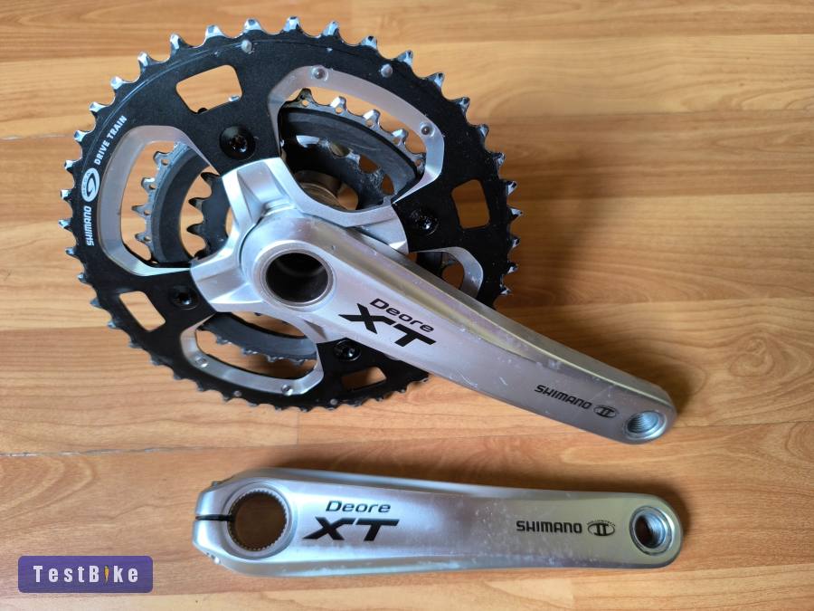 Shimano Deore XT Integrált hajtómű középcsapággyal