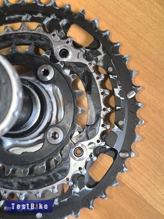 Shimano Deore XT Integrált hajtómű középcsapággyal