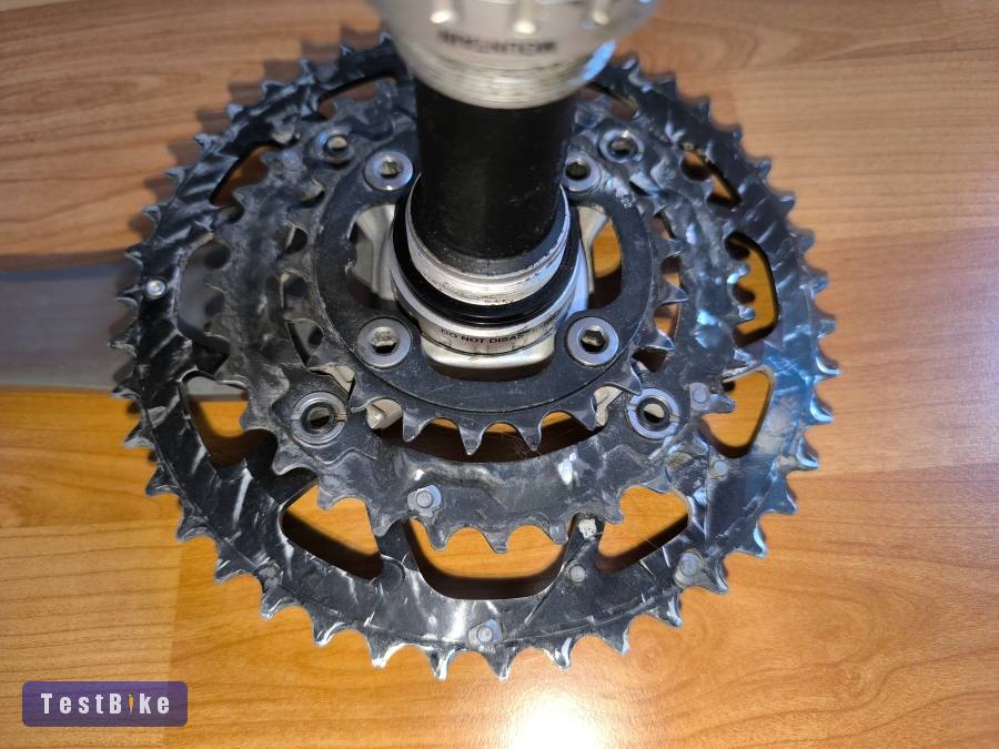 Shimano Deore XT Integrált hajtómű középcsapággyal