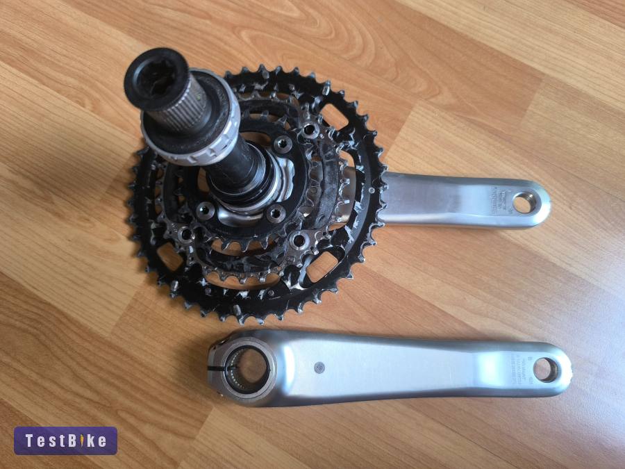 Shimano Deore XT Integrált hajtómű középcsapággyal