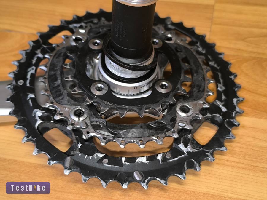 Shimano Deore XT Integrált hajtómű középcsapággyal