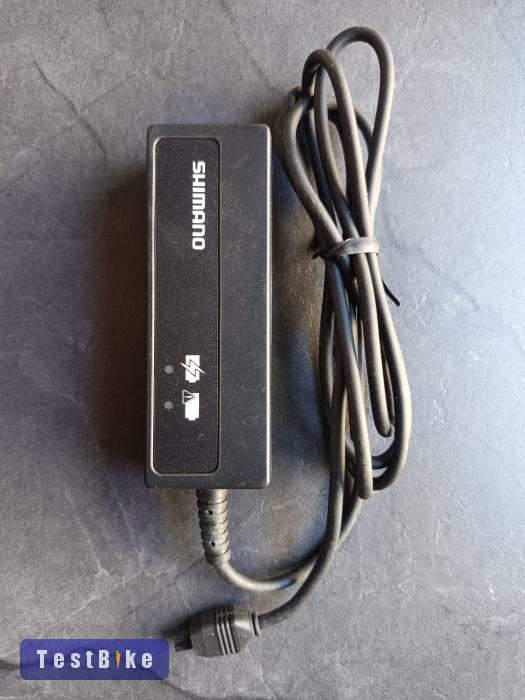 Shimano Di2 töltő 
