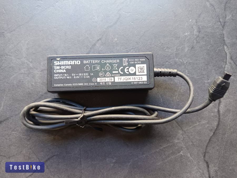 Shimano Di2 töltő 