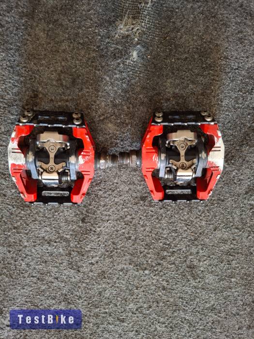 Shimano DX, PD-M636 pedál