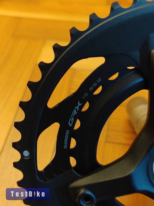Shimano GRX 600 46-30T 2x11 172,5mm gravel hajtókar