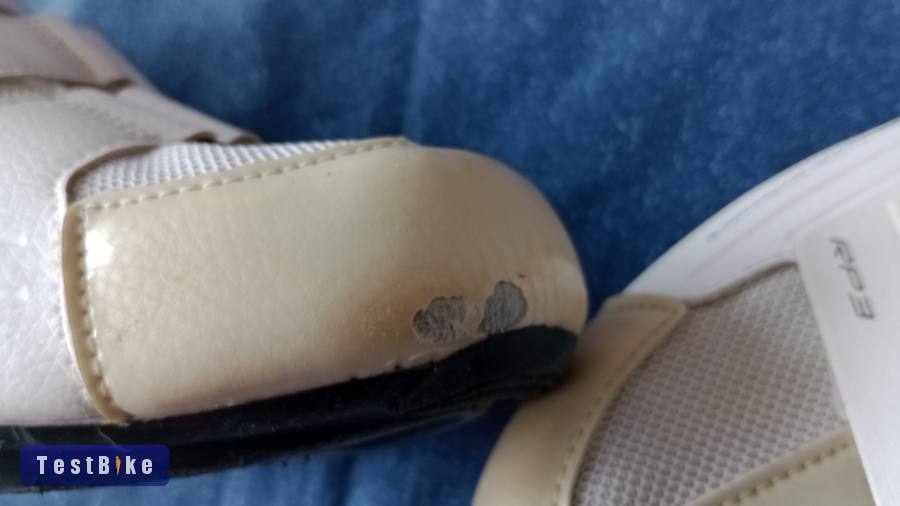 Shimano kerékpáros cipő.47-es méret.