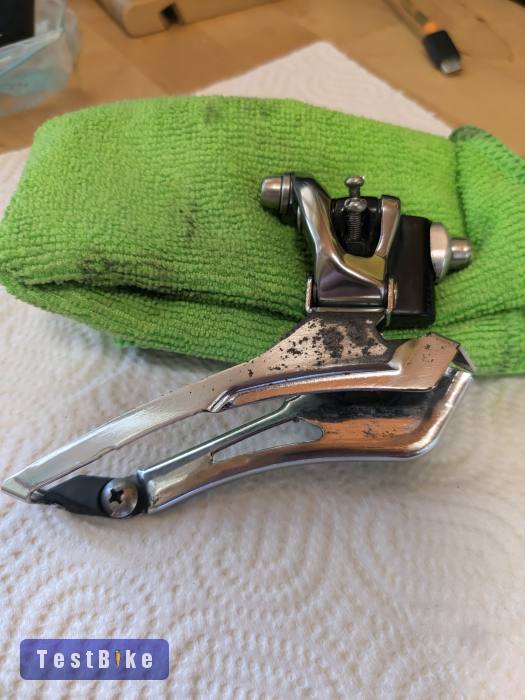 Shimano kompatibilis első váltó