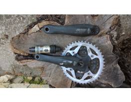 Shimano LX 3x9-es hajtómű, csapággyal.
