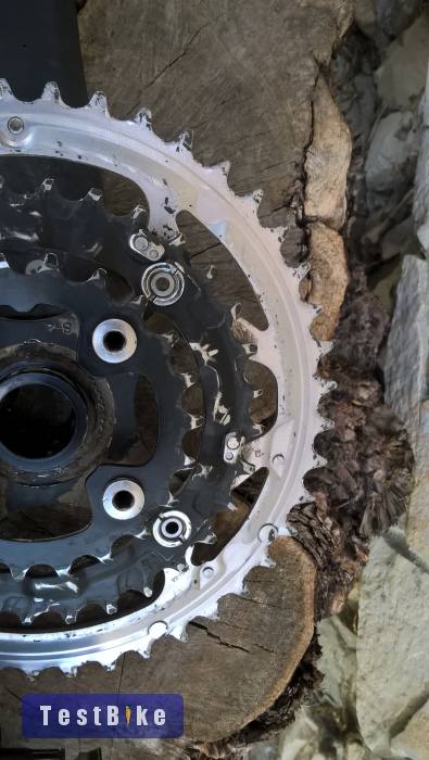 Shimano LX hajtókar + középcsapágy.