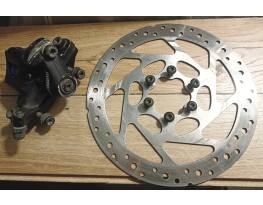 Shimano mechanikus BR-M475 első fék 160mm tárcsával