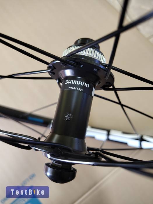Shimano MT500 első kerék nem használt