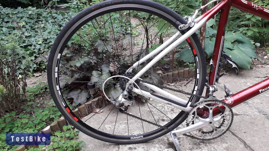 Shimano peremes országúti kerékszett