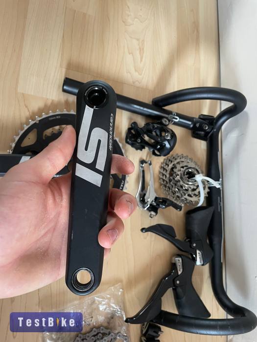 Shimano r5800 105 2x11 groupset