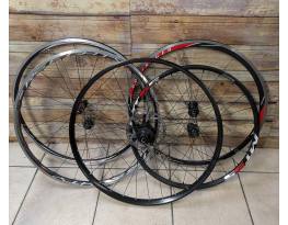 Shimano RS80 Carbon, Bontrager Aero, Mach1 29 DH kerekek!