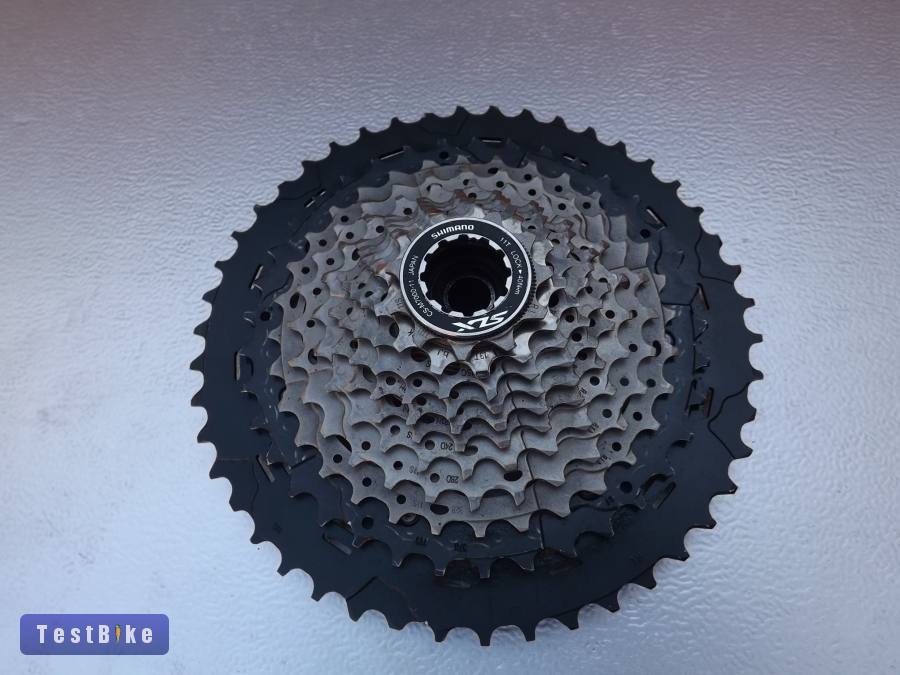 Shimano SLX CS-M7000 11-46-os lánckeréksor, 11s