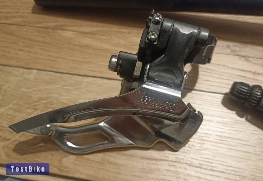 Shimano SLX első váltó, mtb cuccok