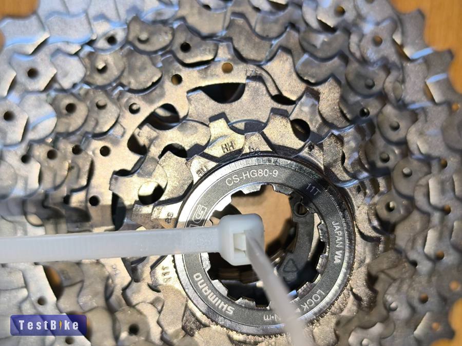 Shimano SLX fogaskoszorú ajándék lánccal 