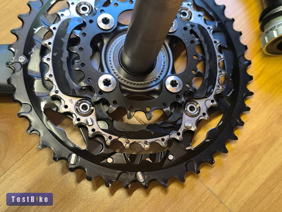 Shimano SLX Integrált hajtómű középcsapággyal szép állapotban 