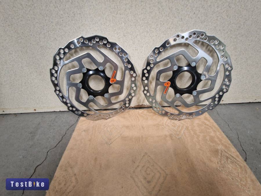 Shimano SM-RT10 féktárcsák