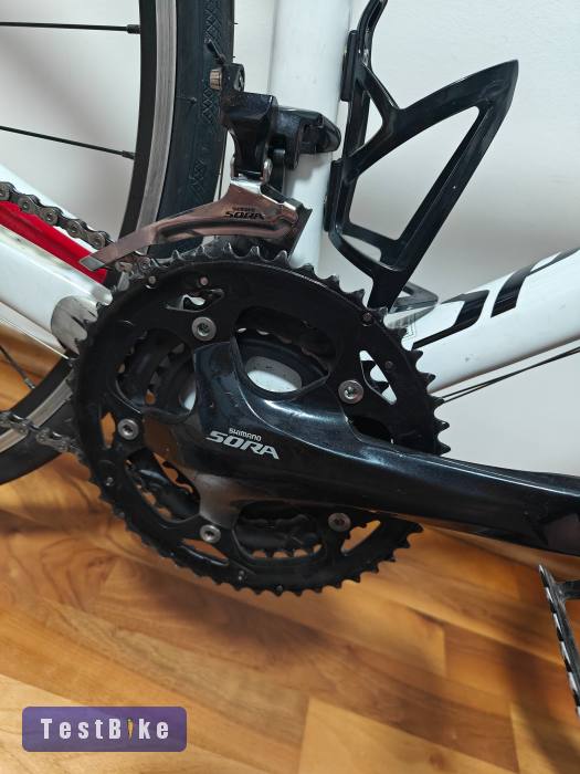 Shimano Sora 3x9 + DT Swiss kerékszett + kezdő fék opció