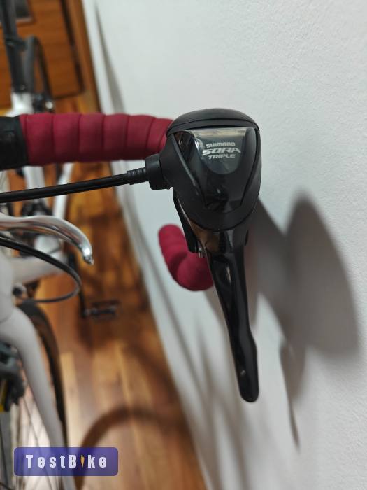 Shimano Sora 3x9 + DT Swiss kerékszett + kezdő fék opció