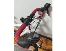 Shimano Sora 3x9 + DT Swiss kerékszett + kezdő fék opció