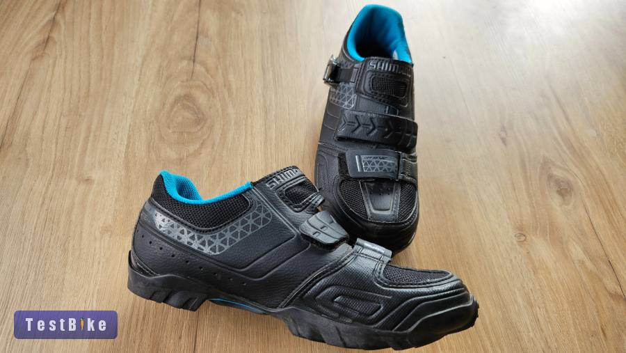 Újszerű Shimano SPD kerékpáros MTB cipő 39 méretben