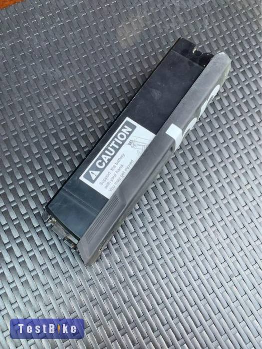 Shimano Steps BTE8020 504Wh akkumulátor vázba integrálva