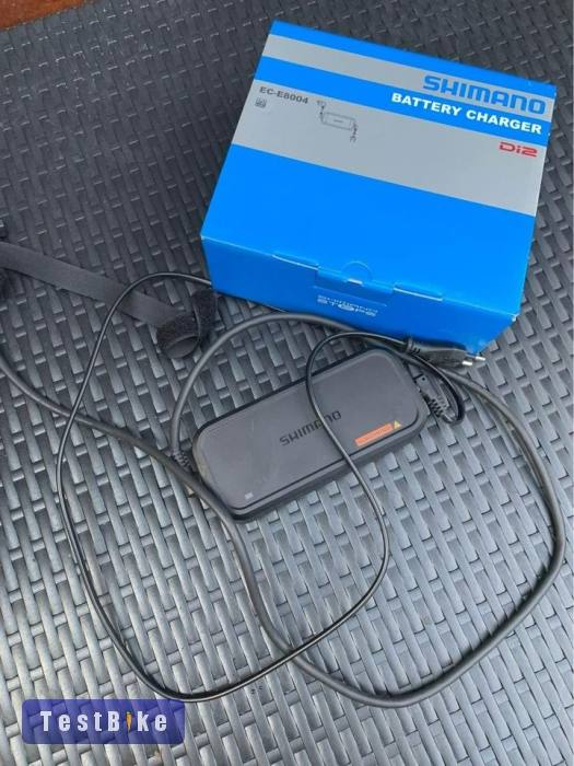 Shimano Steps EC-E8004 Quick Charger e-bike akkutöltő