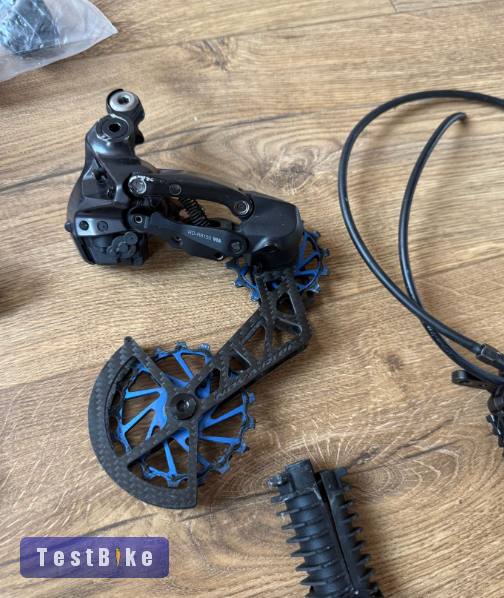 Shimano Ultegra Di2 r8170 (12 Speed)
