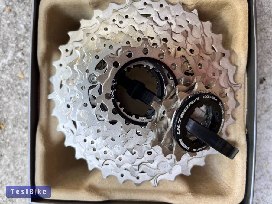 Új Shimano Ultegra országúti fogaskoszorú