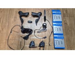 Shimano Ultegra R8070 Di2 disc váltás szett