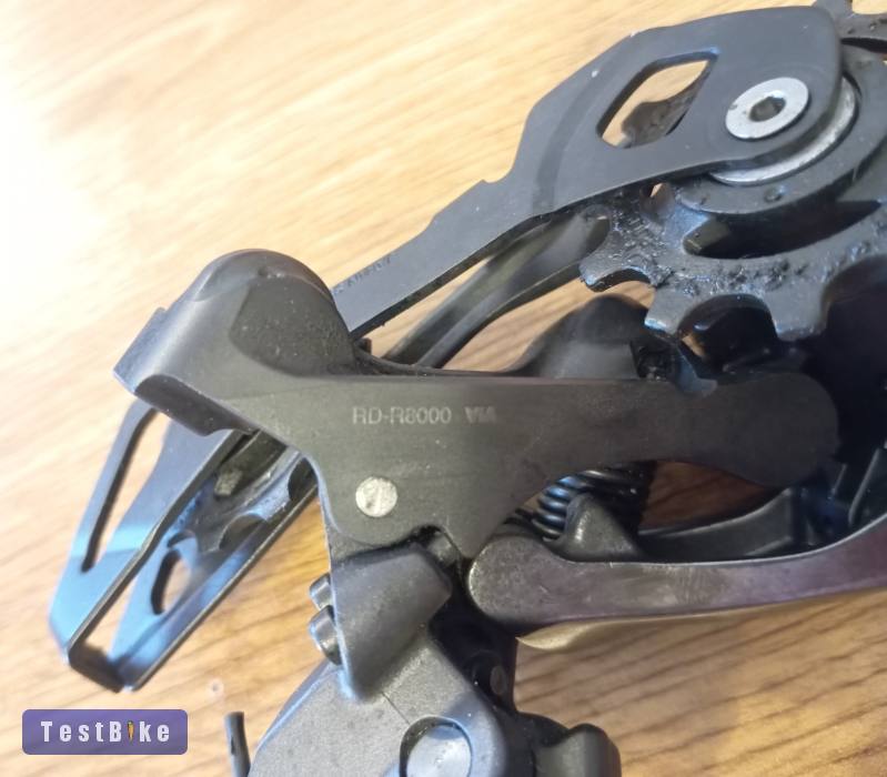 Shimano Ultegra (RD-R8000) országúti hátsó váltó