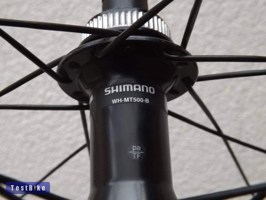 Shimano WH-MT500 29"-os MTB hátsó kerék.