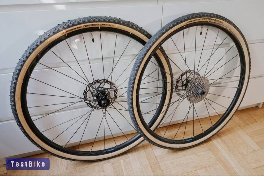 Shimano WH-RS 171 kerékszett