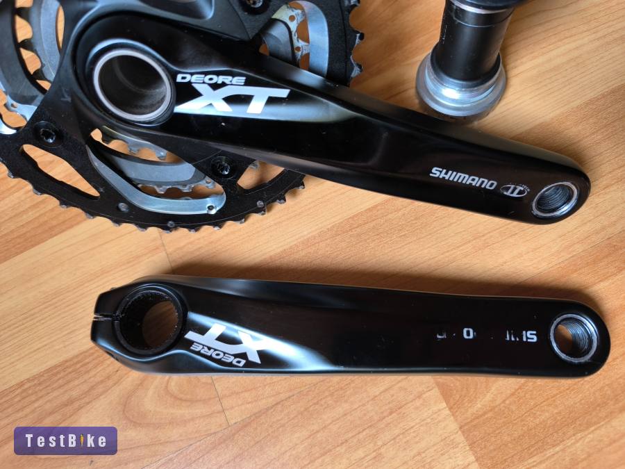 Shimano XT 10-es integrált hajtómű középcsapággyal 