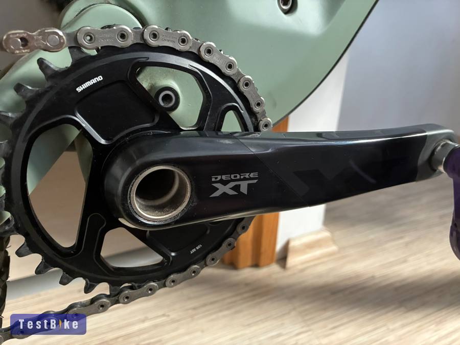 Shimano XT hajtás FC-M8200 + XT lánctányér + XTR lánc 