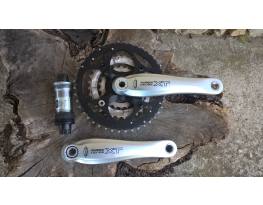 Shimano XT hajtókar középrésszel