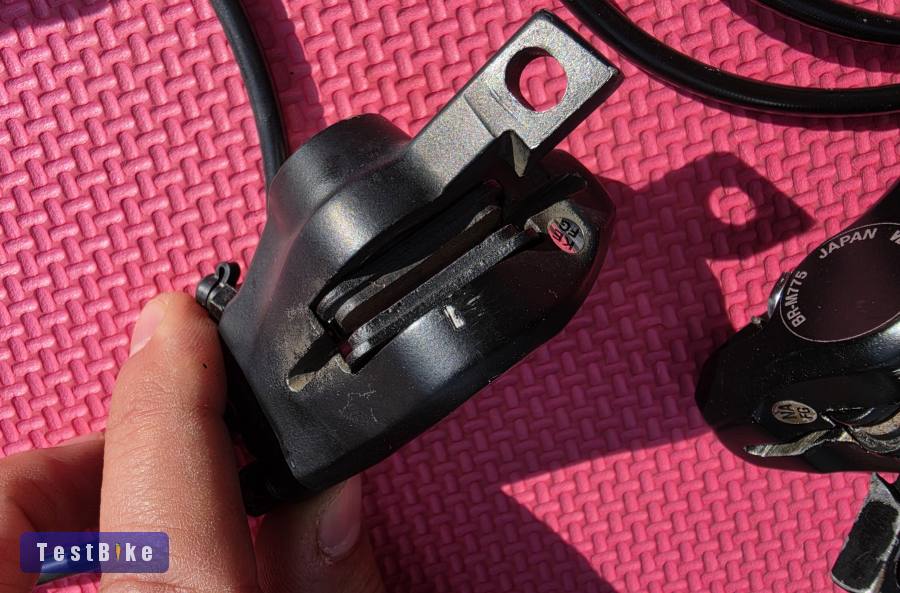 Shimano XT M775, új betétekkel, friss szervizzel és tárcsákkal